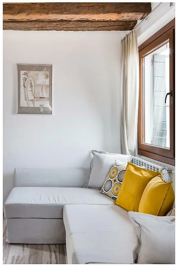 Biennale Family Apartment In Venise
