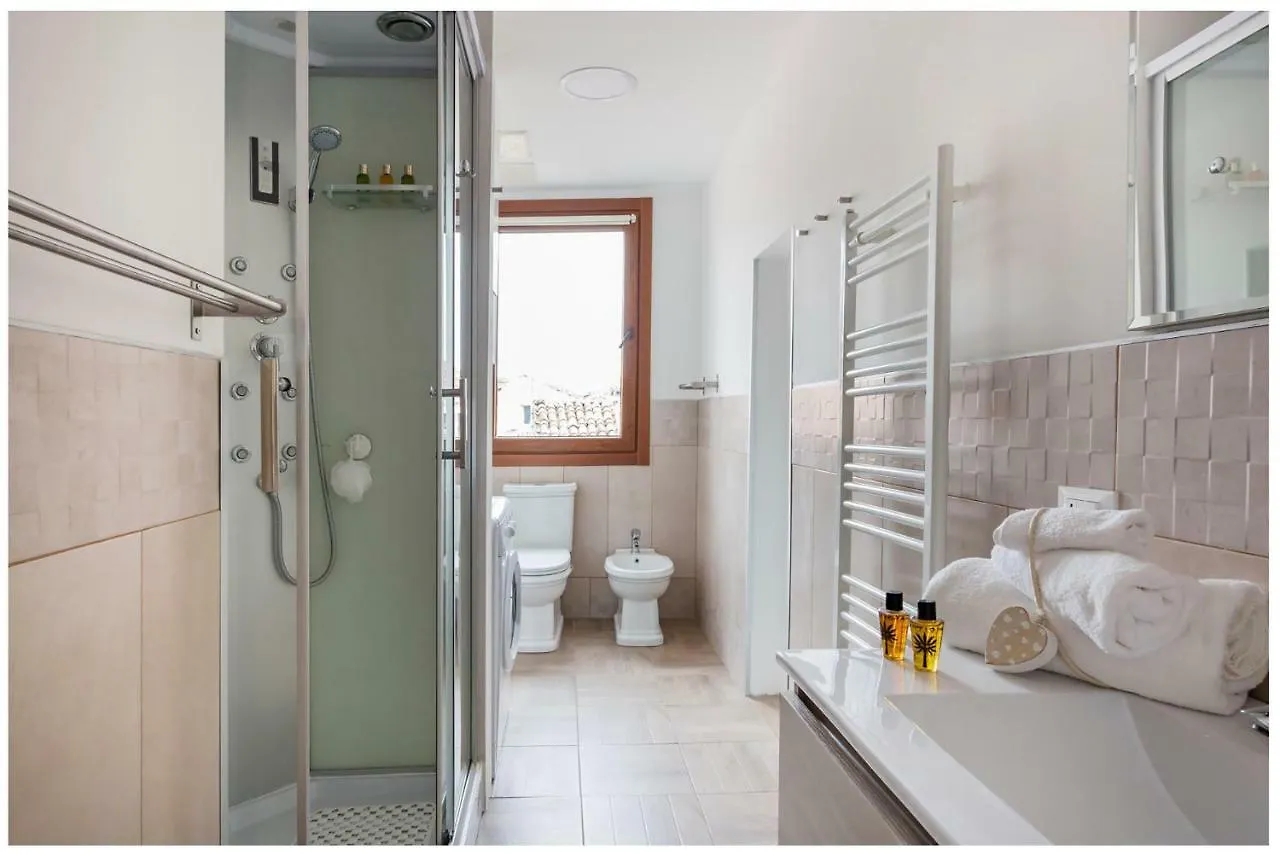 Biennale Family Apartment In Venise